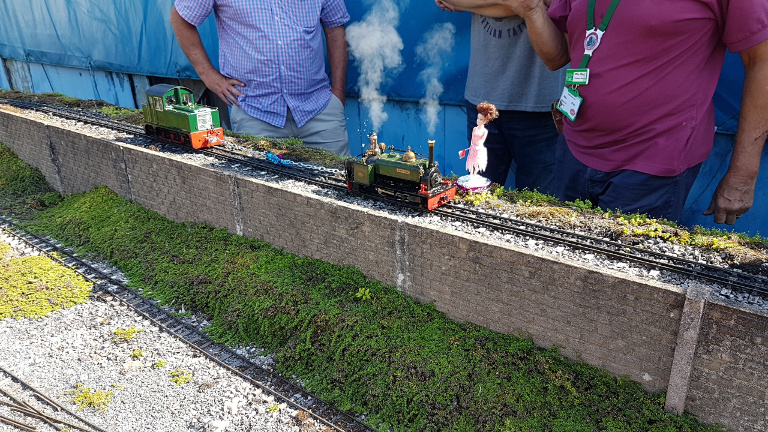 Scenes of loco competitions