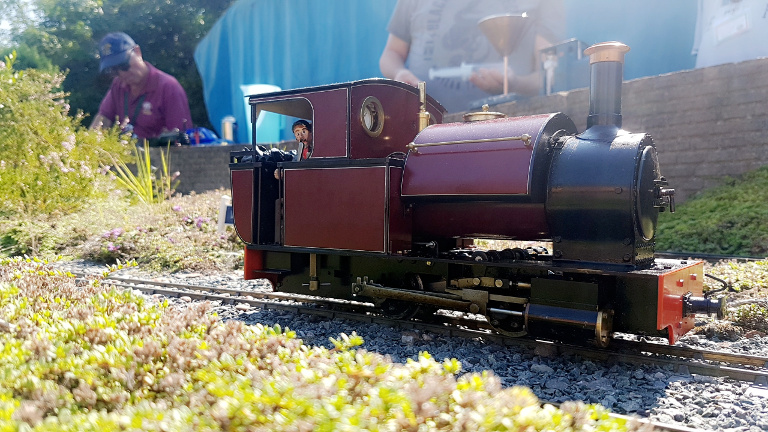 Scenes of loco competitions