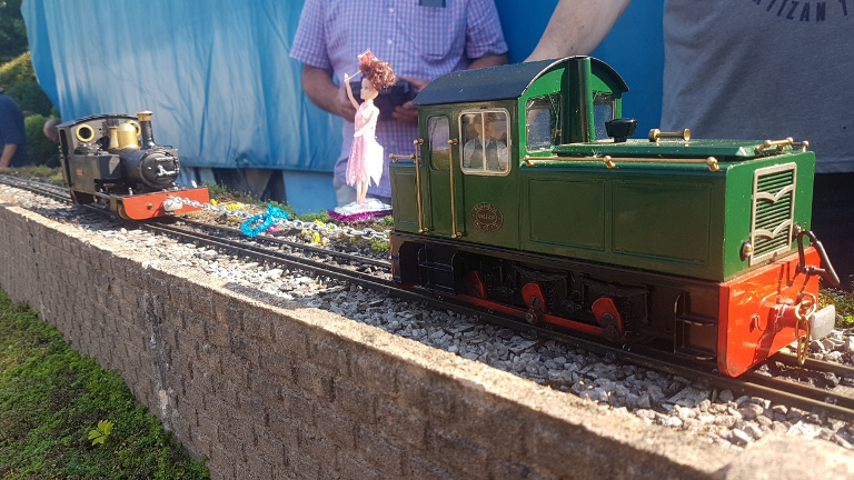 Scenes of loco competitions