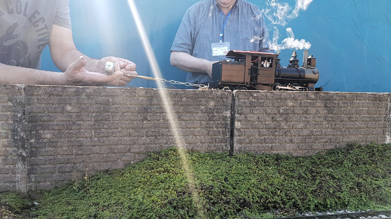 Scenes of loco competitions