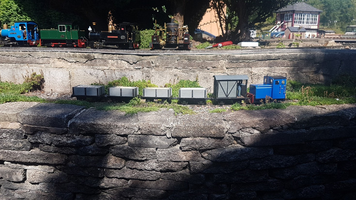 Scenes of loco competitions