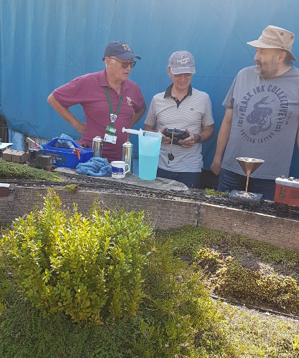 Scenes of loco competitions