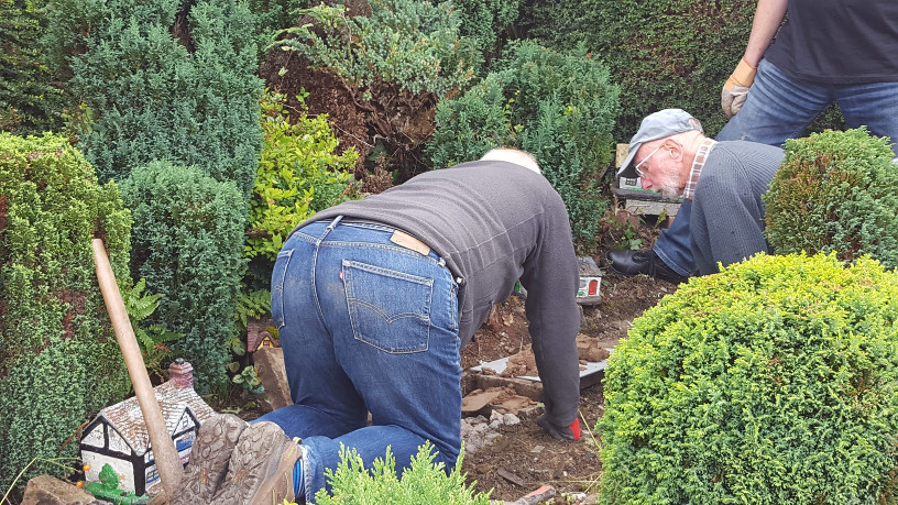 Scenes from relaying the back loop