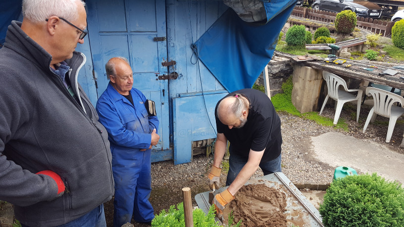 Scenes from relaying the back loop