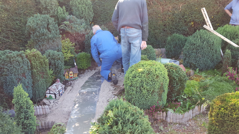 Scenes from relaying the back loop