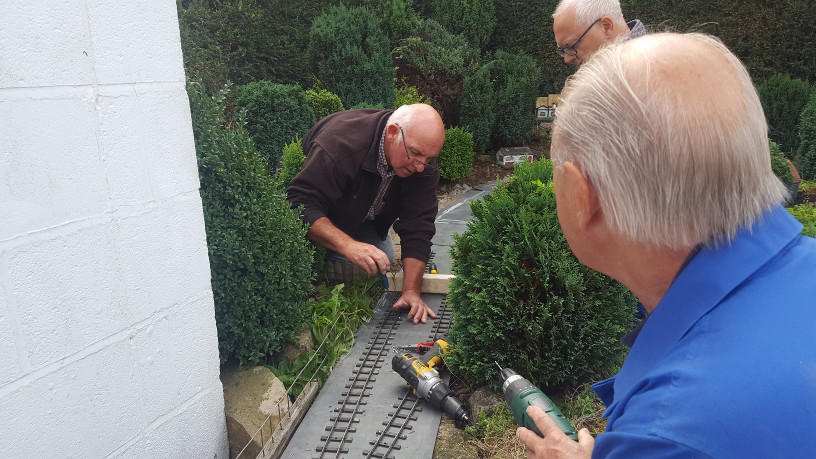 Scenes from relaying the back loop