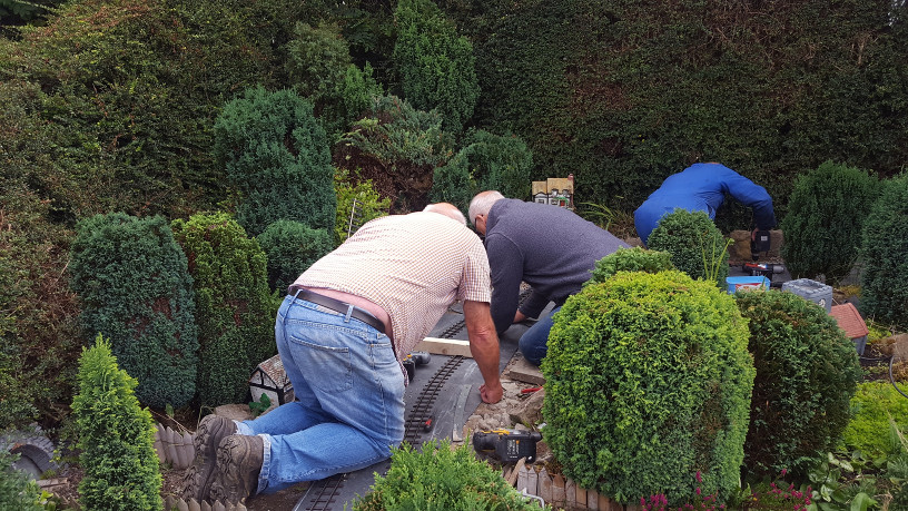 Scenes from relaying the back loop