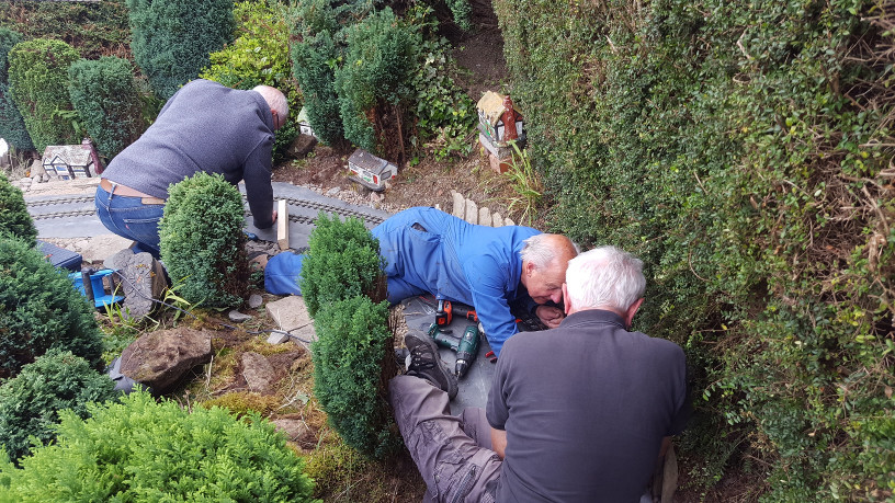 Scenes from relaying the back loop