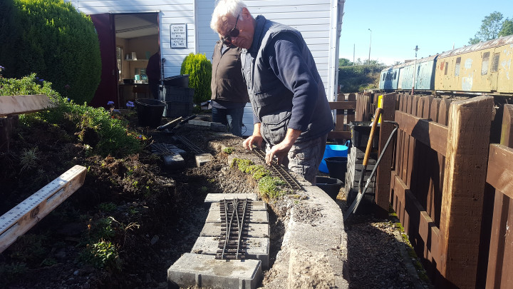 Scenes from relaying the front track