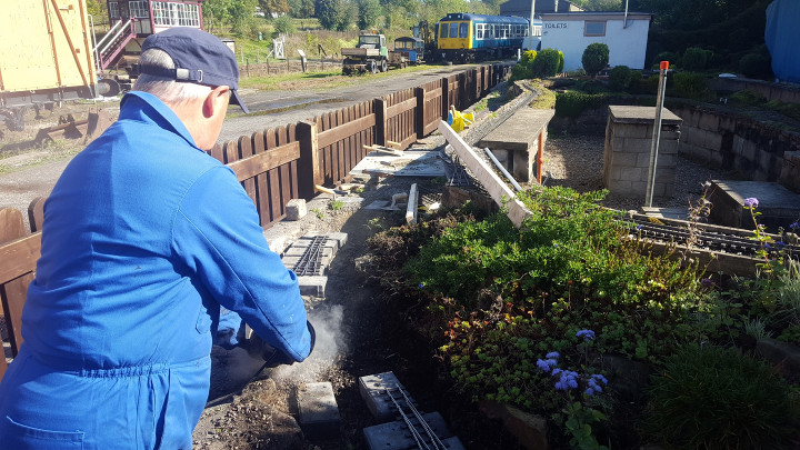 Scenes from relaying the front track
