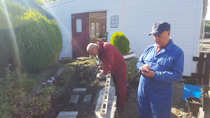 Scenes from relaying the front track