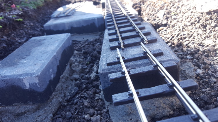 Scenes from relaying the front track