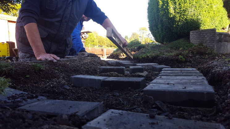 Scenes from relaying the front track