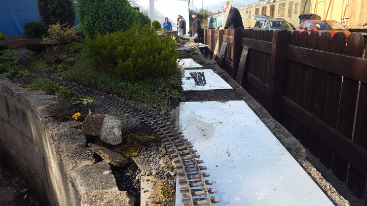 Scenes from relaying the front track