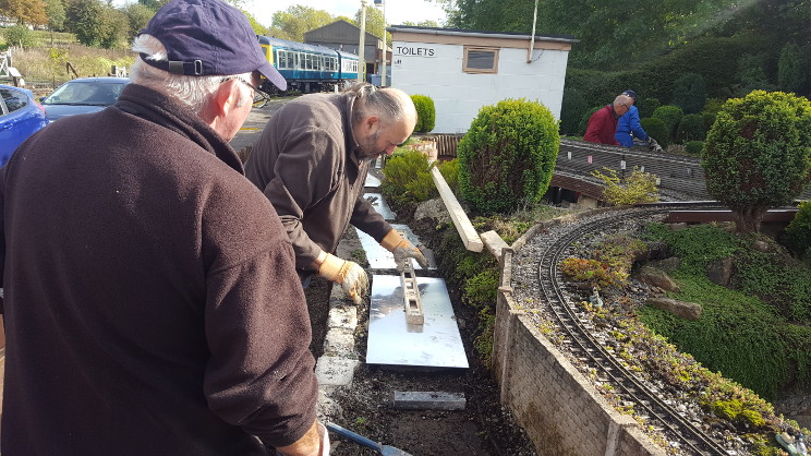 Scenes from relaying the front track