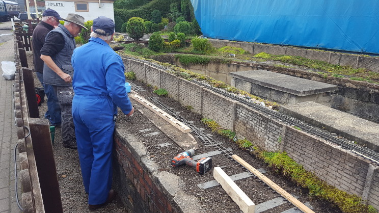 Scenes from relaying the front track