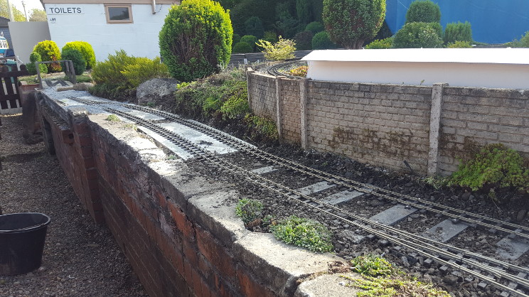 Scenes from relaying the front track