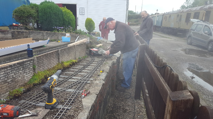 Scenes from relaying the front track