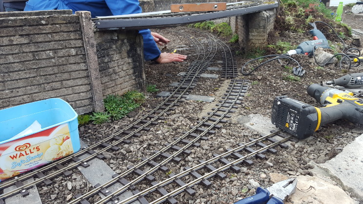 Scenes from relaying the front track