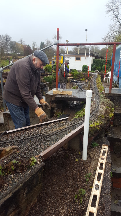 Rear track renewal photo