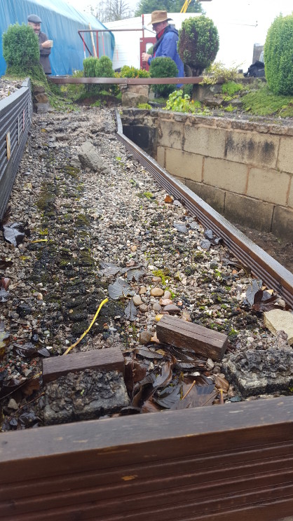 Rear track renewal photo