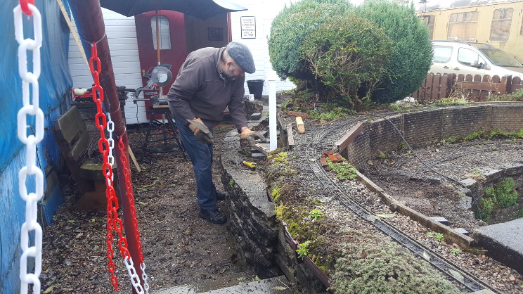 Rear track renewal photo