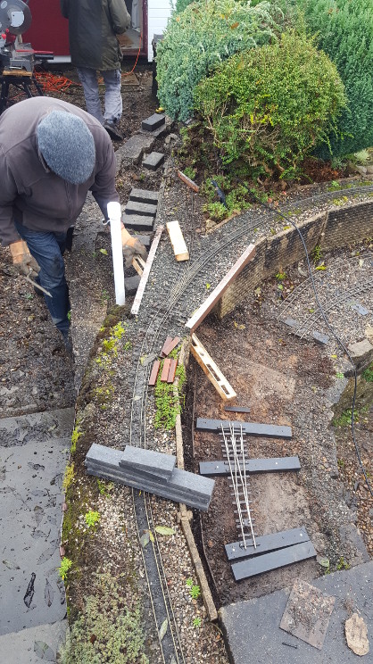 Rear track renewal photo