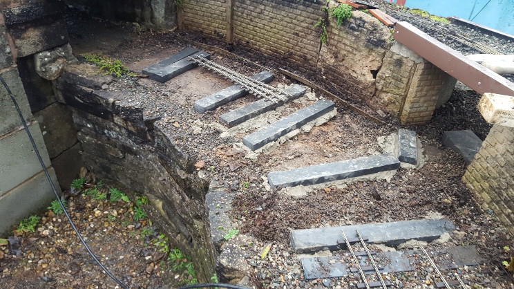 Rear track renewal photo