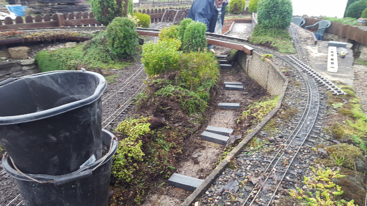 Rear track renewal photo