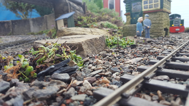 Rear track renewal photo