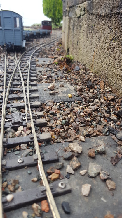 Rear track renewal photo