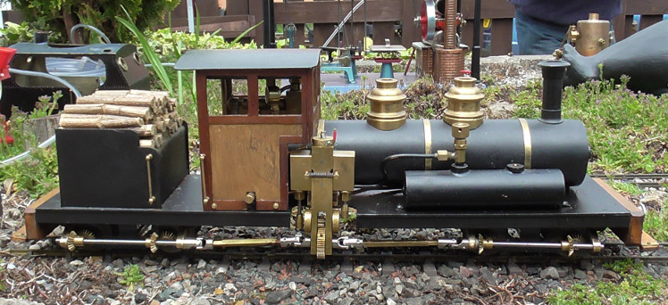 Engines attending the Vintage Weekend