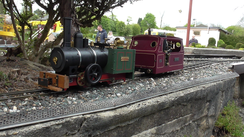 Engines attending the Vintage Weekend