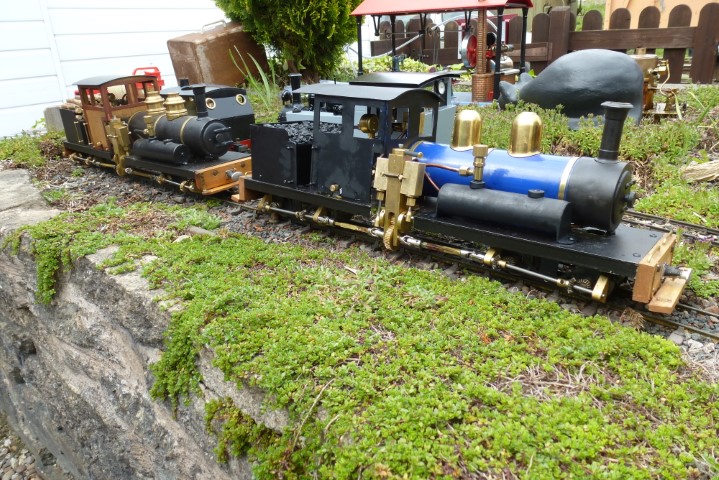 Engines attending the Vintage Weekend